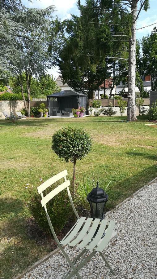 Gite Le Prince Imperial Onzain Exterior photo